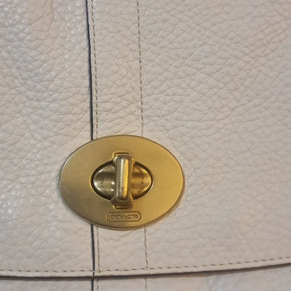 COPY - Coach white with teal interior purse - Picture 2 of 6